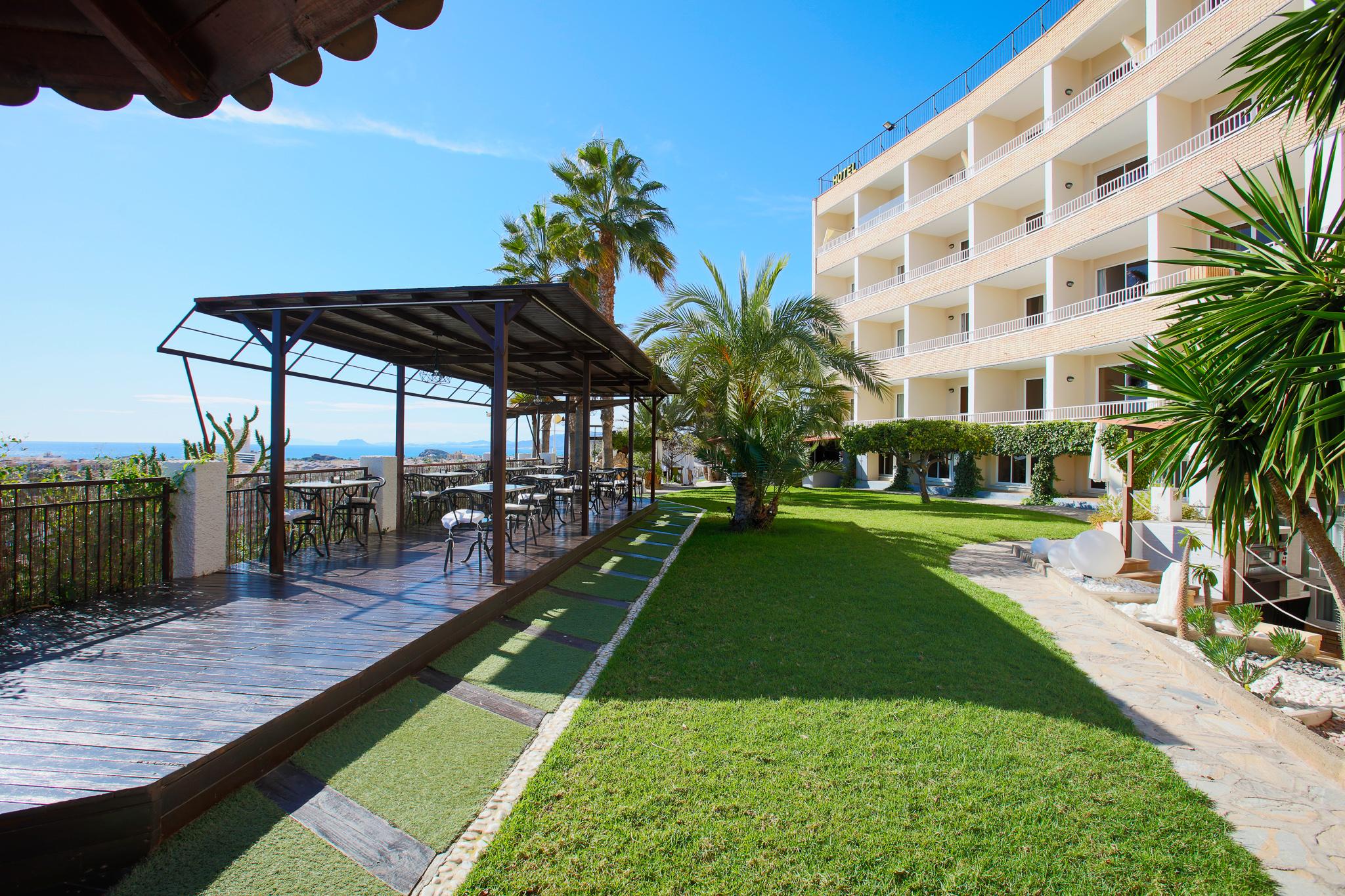 Ramada Resort By Wyndham Puerto De Mazarron Bagian luar foto