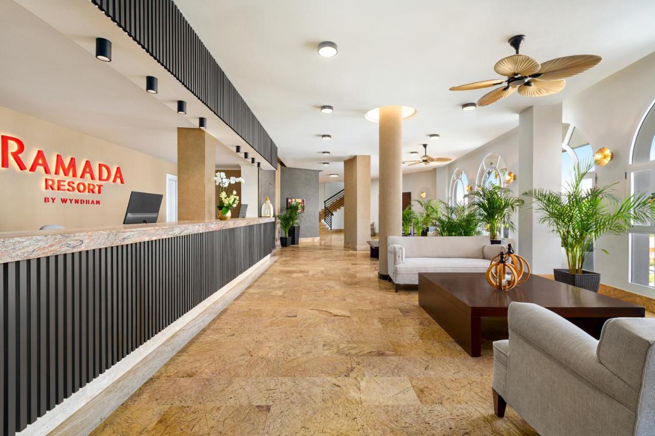 Ramada Resort By Wyndham Puerto De Mazarron Bagian luar foto